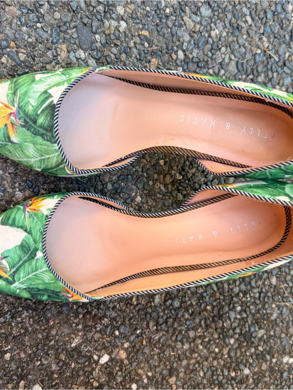 Kelly & Katie Green Tropical Print Women's Flats